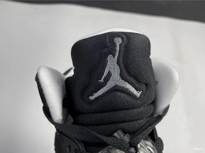 Bmlin Shoes CT4838-011 AIR 5 OREO JORDAN 0804